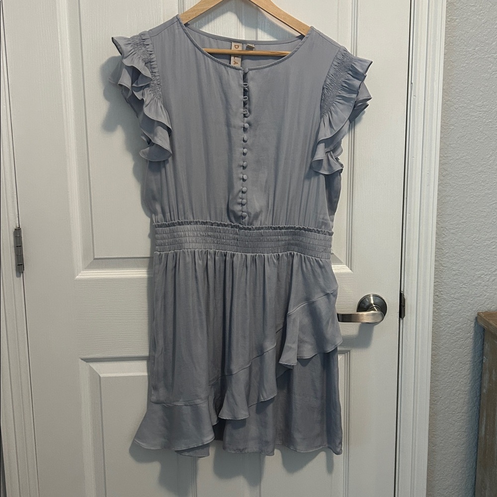 Dolan‎ Anthropologie silver ruffle Dress large